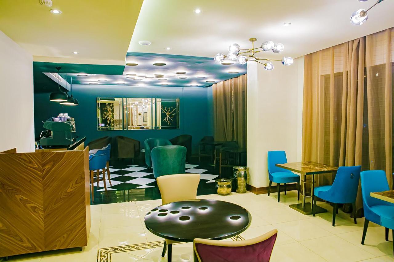 Royal Residences By Design Union Aliayabiagba Exterior photo