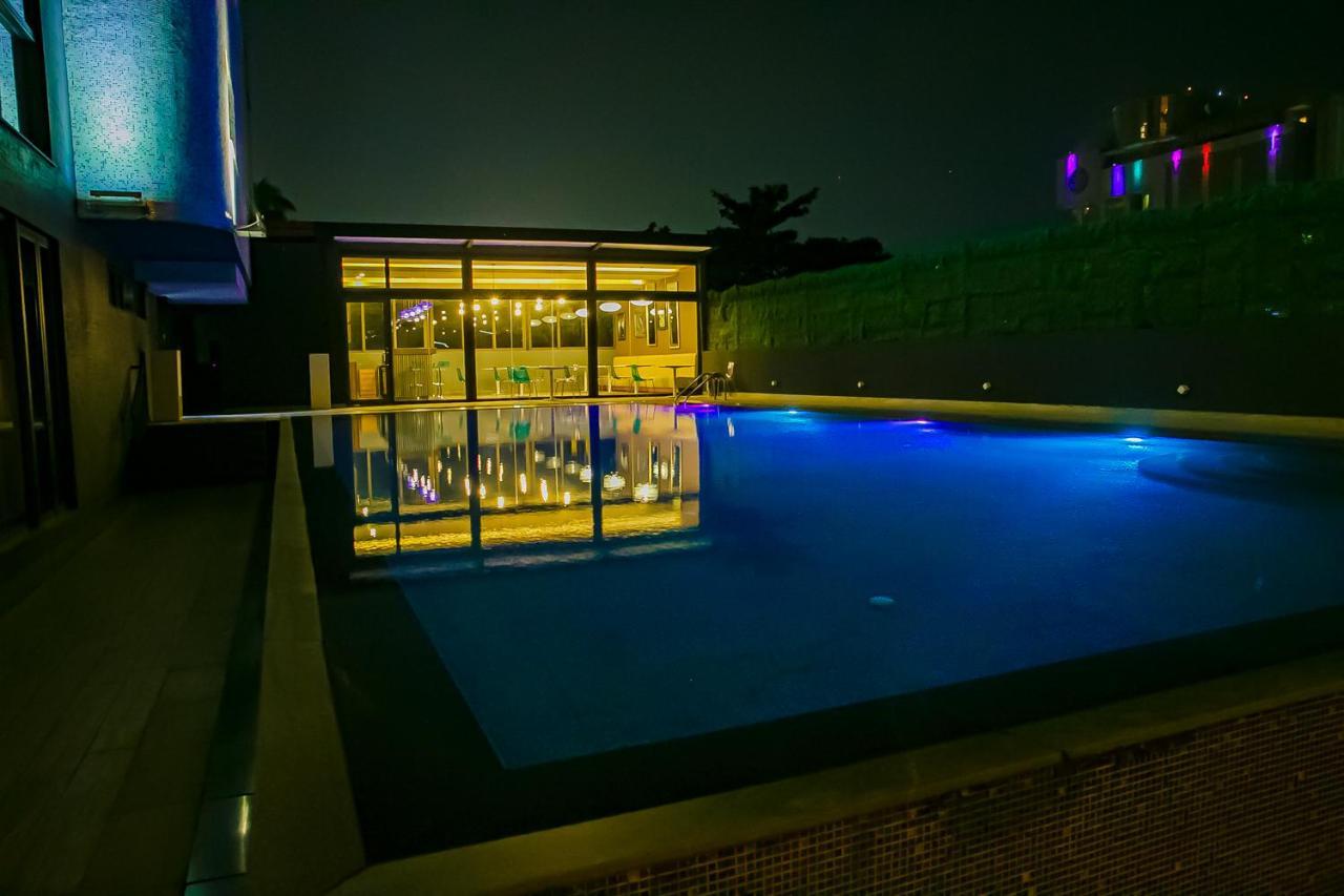Royal Residences By Design Union Aliayabiagba Exterior photo